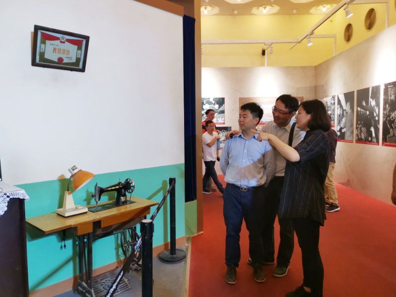 不忘初心，追寻历史足迹保利置业在沪企业参观纪念上海解放70周年主题展览(图9)