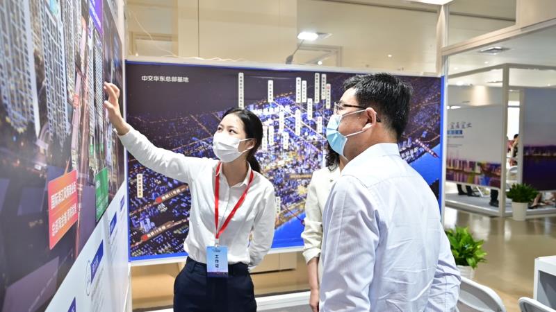 超600人观展“极美南京宜居宜业”江北新区房展会燃爆全国土地日(图5)