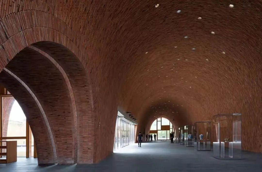 纽约现代艺术博物馆“中国最新建筑展”：可持续建筑的未来(图10)